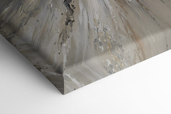 Dynamic burst of earthy tones